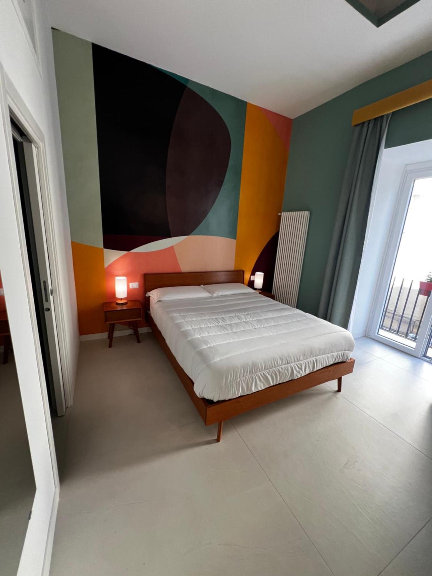 Bed & Breakfast Spaccanapoli 56 Екстер'єр фото