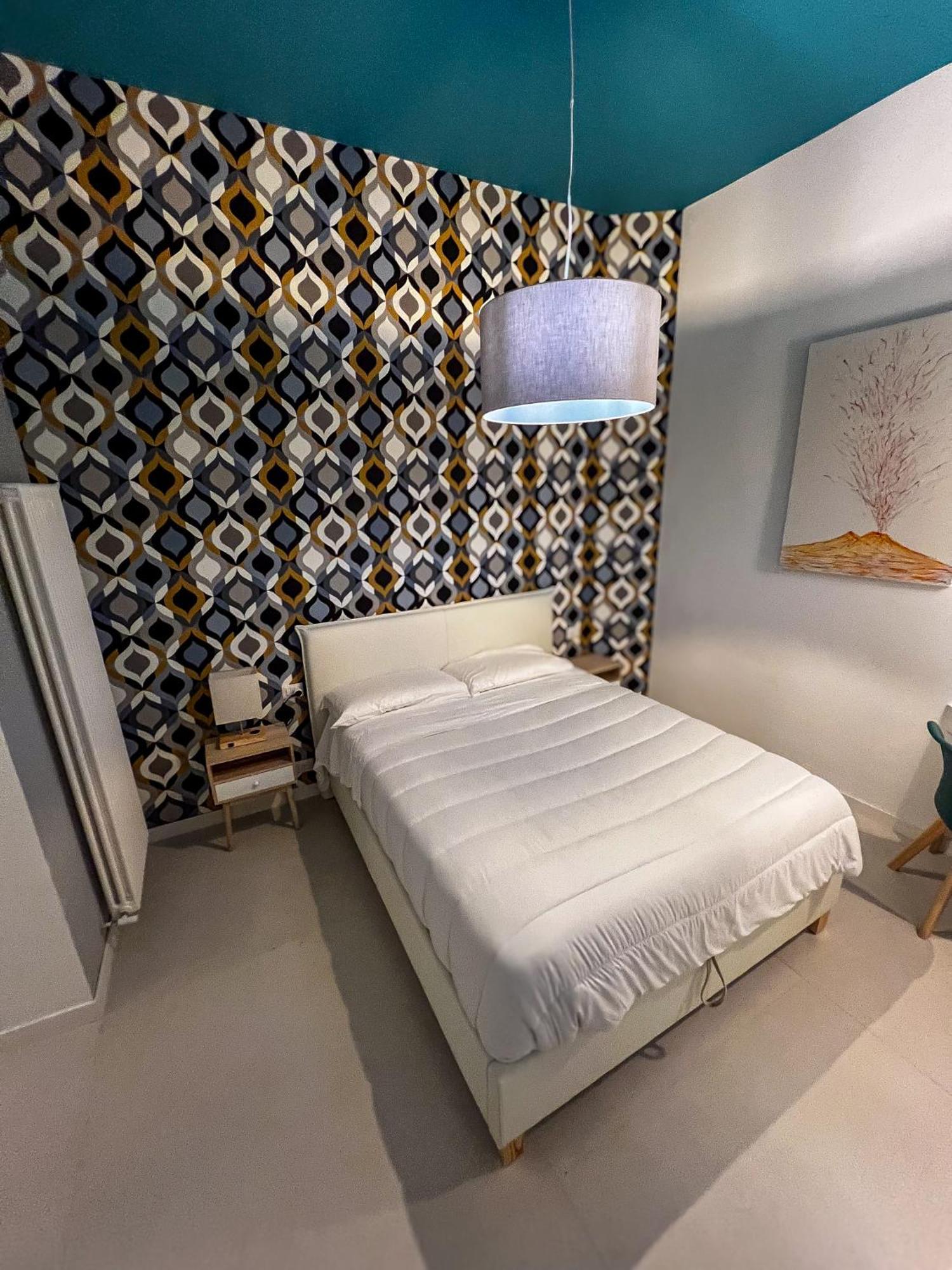 Bed & Breakfast Spaccanapoli 56 Екстер'єр фото