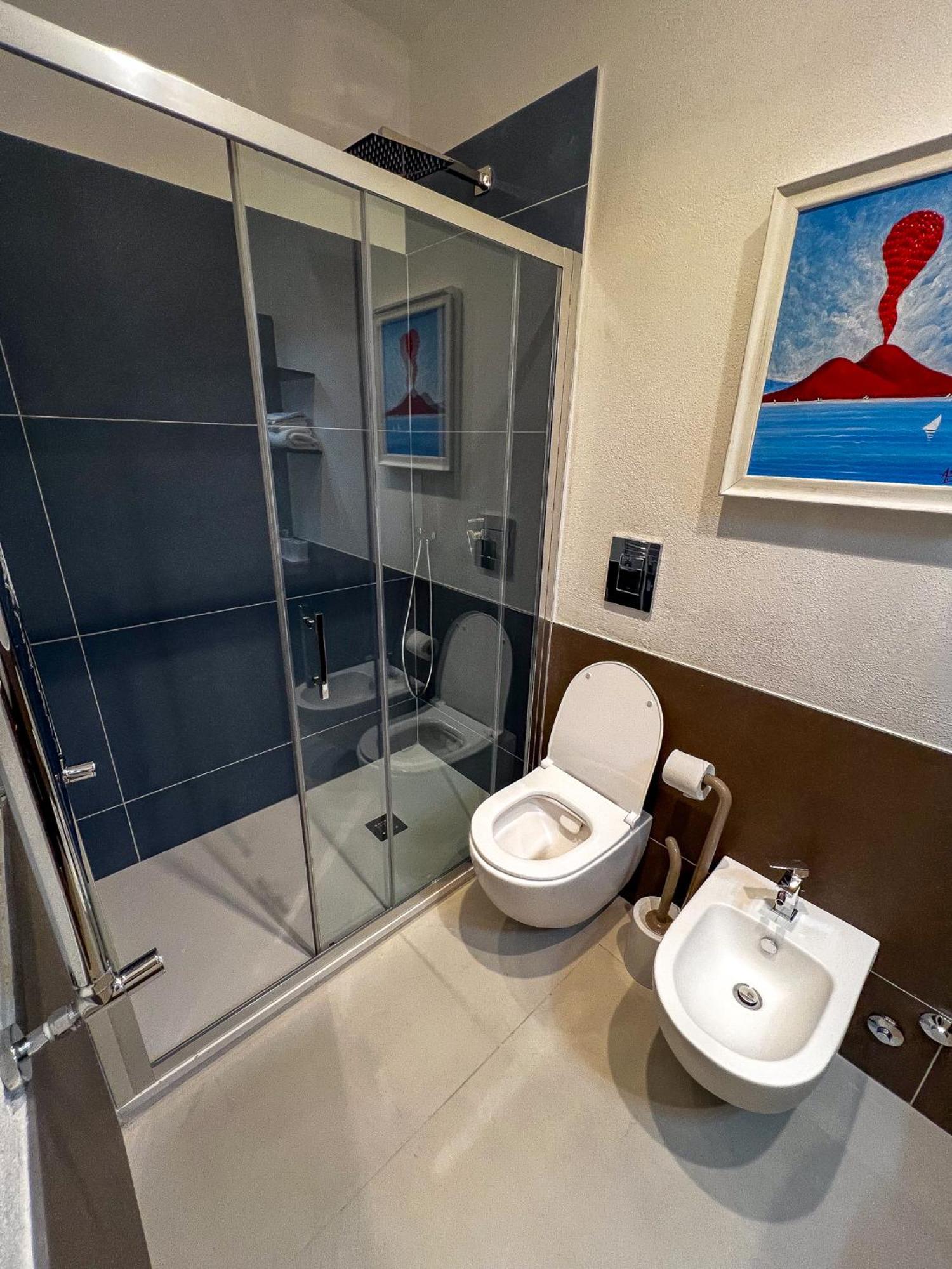 Bed & Breakfast Spaccanapoli 56 Екстер'єр фото